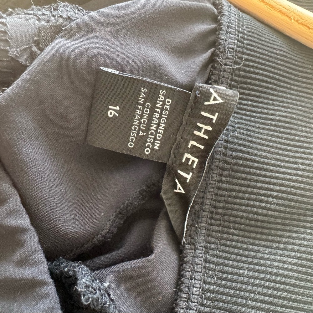 Athleta Brooklyn Ankle Pants size 16 in perfect condition worn once - Picture 9 of 12